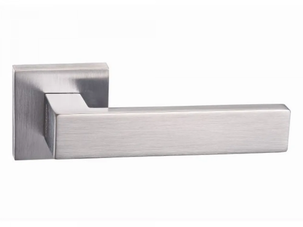 Ручка Quattro 106- 15E квадрат SCH ZAMAK ORO-ORO