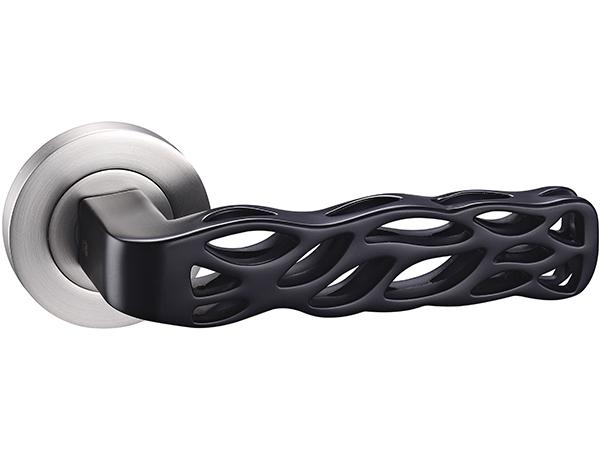 Ручка Bee 029- 16E круг MSN/BLACK ZAMAK ORO-ORO