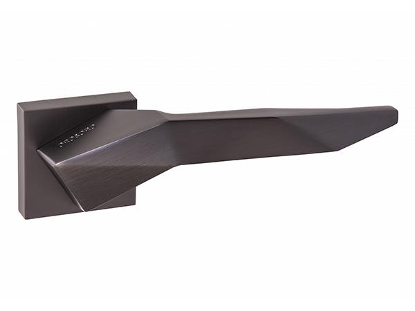 Ручка Morpheus 079-15E 15E квадрат TITANIUM ZAMAK ORO-ORO